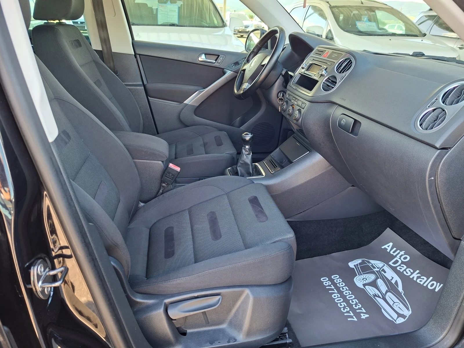 VW Tiguan 1, 4 I 4 motion, снимка 9 - Автомобили и джипове - 54973939