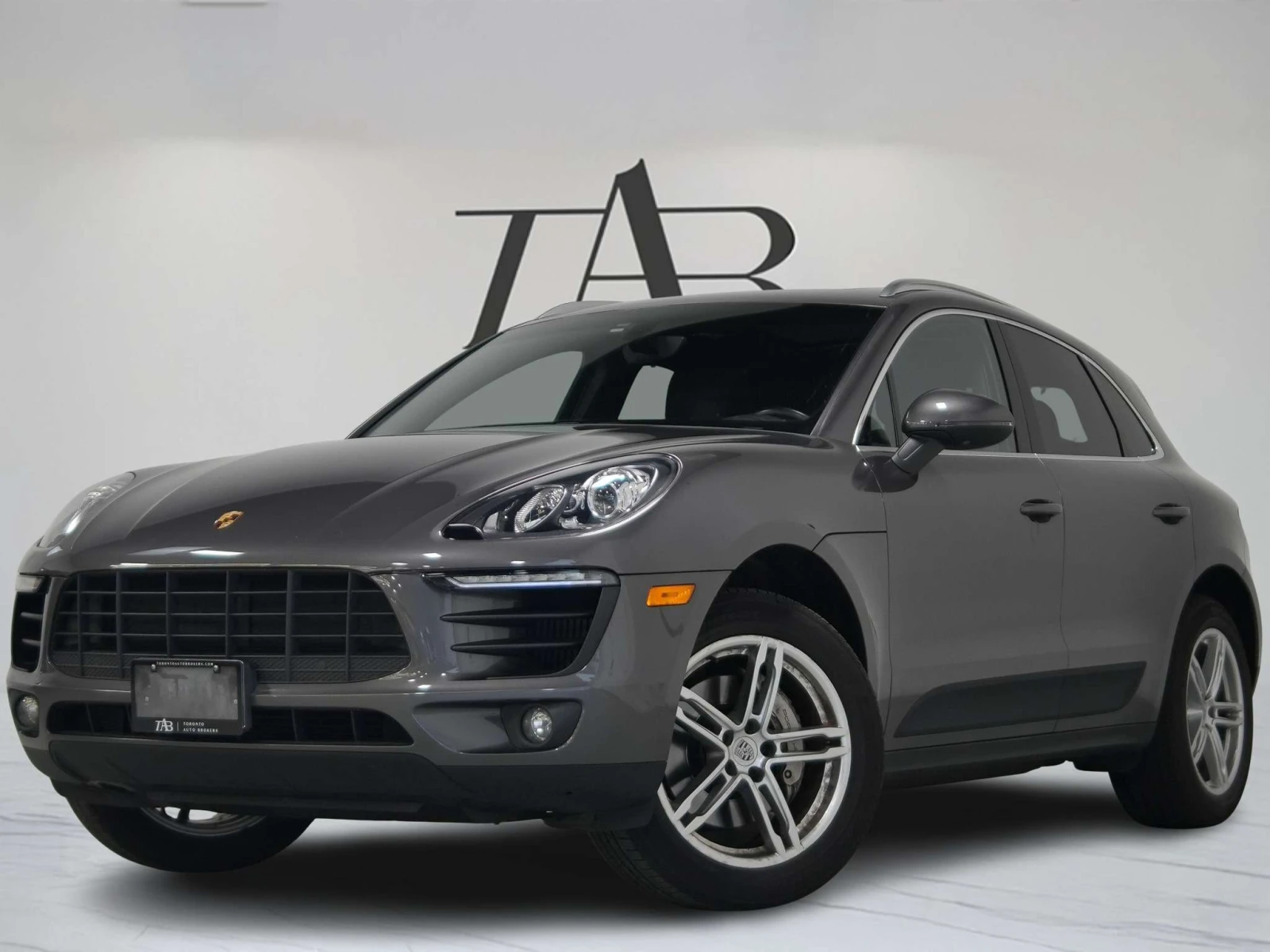 Porsche Macan S | PANO | СЕРВИЗНА ИСТОРИЯ | ЦЕНА ДО БГ, снимка 2 - Автомобили и джипове - 54980143