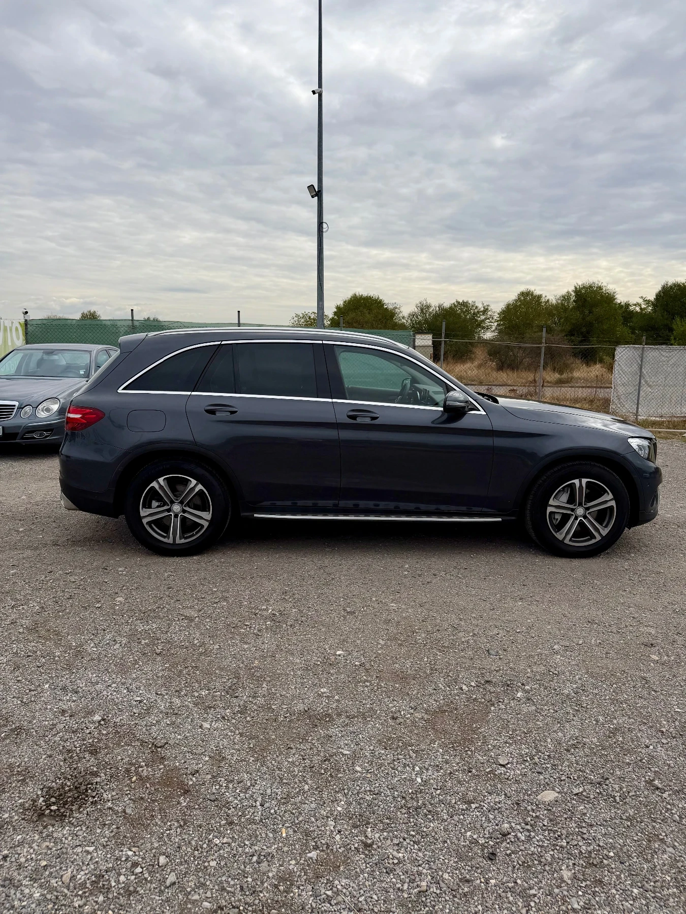 Mercedes-Benz GLC 220, снимка 5 - Автомобили и джипове - 55670921