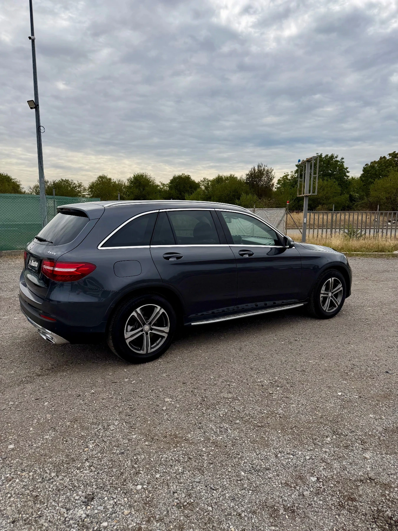 Mercedes-Benz GLC 220, снимка 4 - Автомобили и джипове - 55670921
