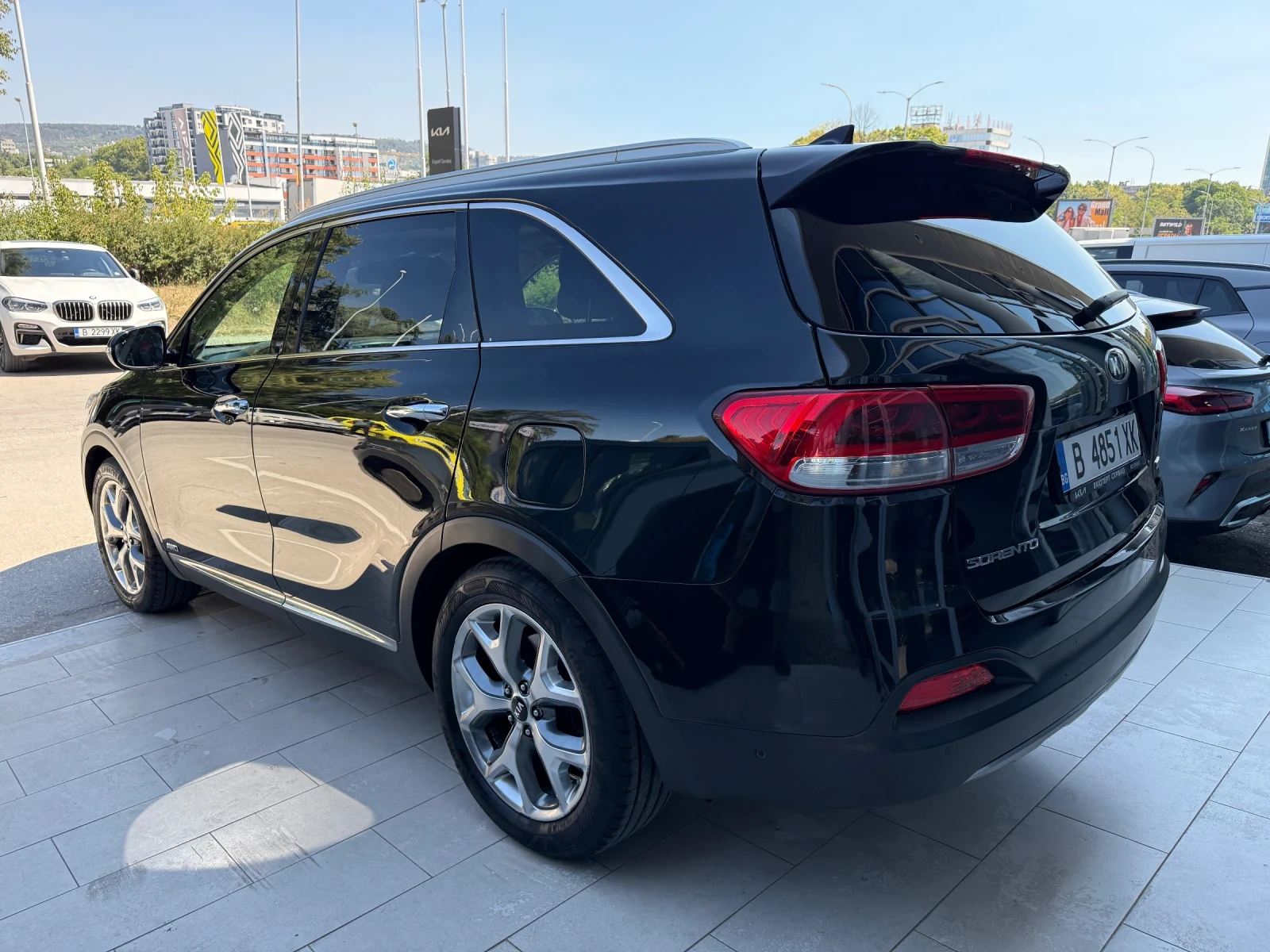 Kia Sorento 2.2 CRDi, снимка 4 - Автомобили и джипове - 55693560