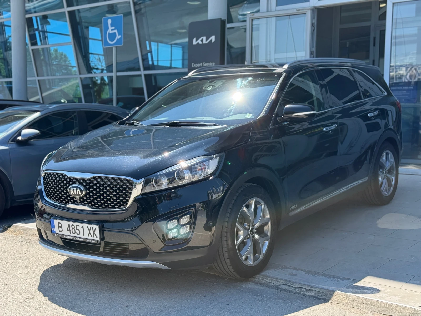 Kia Sorento 2.2 CRDi, снимка 3 - Автомобили и джипове - 55693560