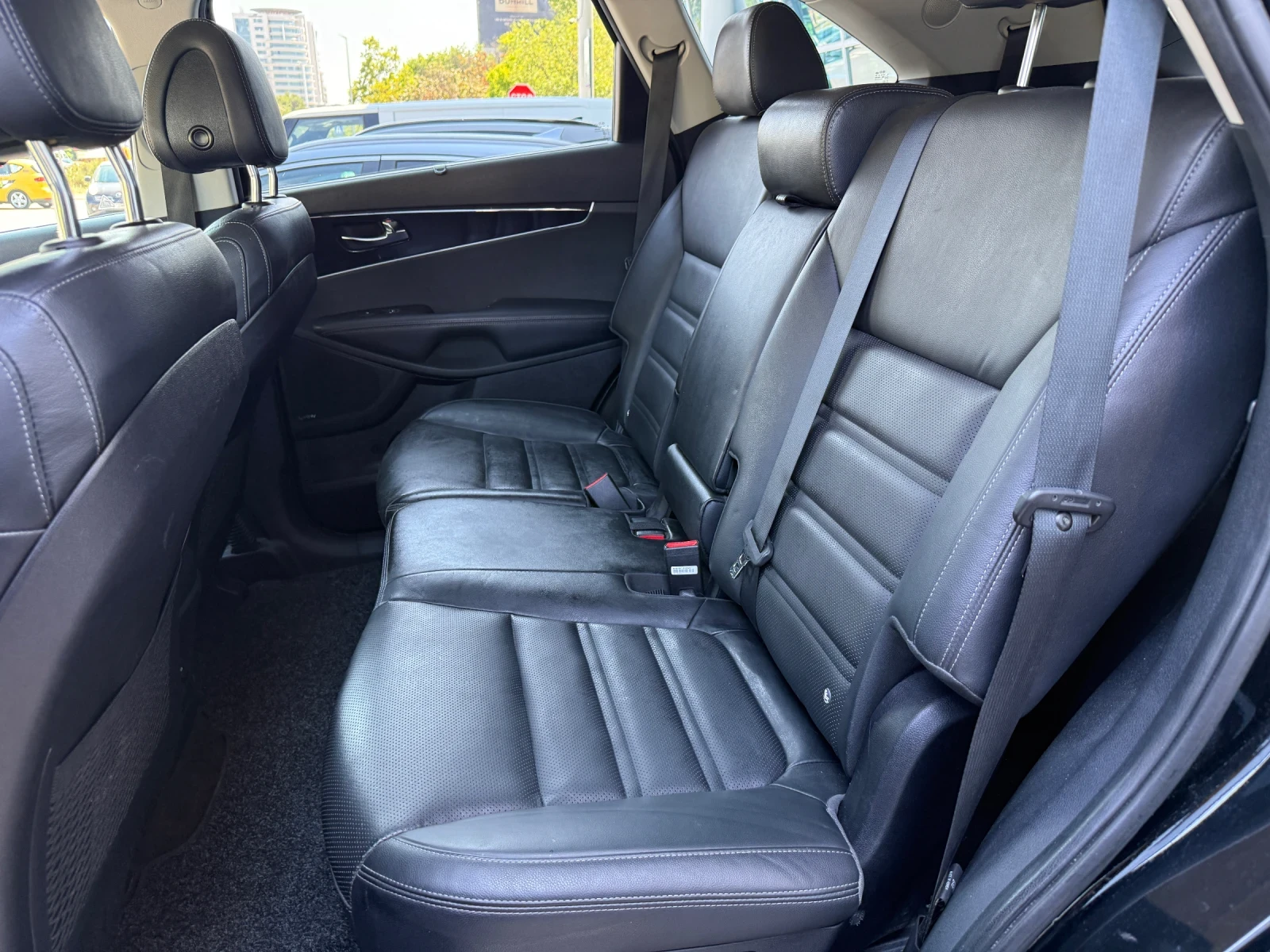 Kia Sorento 2.2 CRDi, снимка 14 - Автомобили и джипове - 55693560