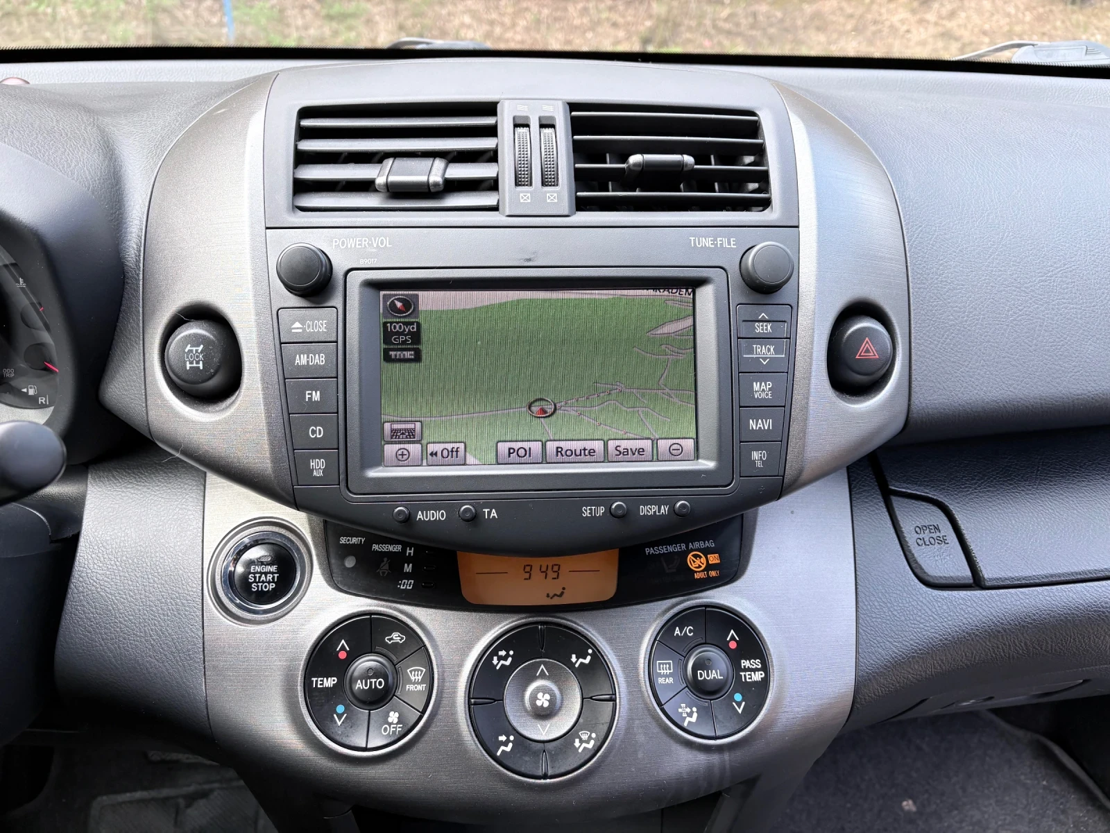 Toyota Rav4 D-cat, снимка 12 - Автомобили и джипове - 56256540