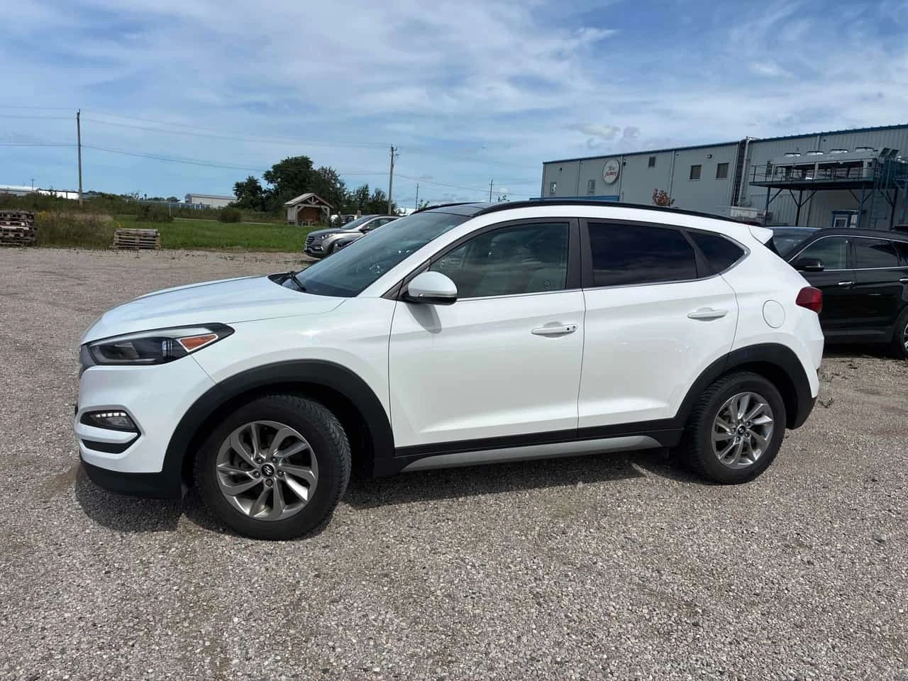 Hyundai Tucson Luxury/ОТ ПРЕДСТАВИТЕЛСТВО/БЕЗ ИНЦИДЕНТИ/КЛИП, снимка 2 - Автомобили и джипове - 56341722
