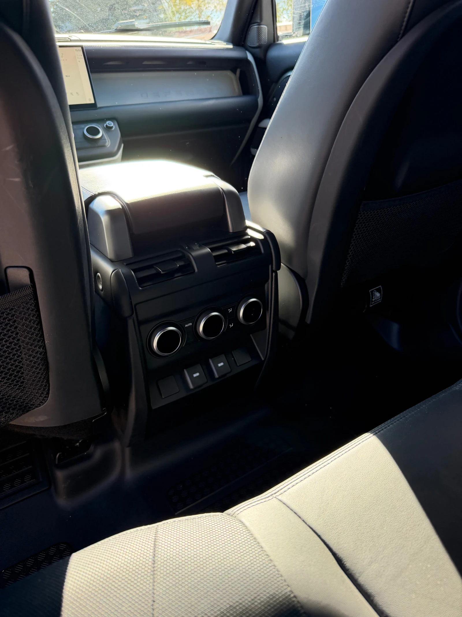 Land Rover Defender Xdynamc, снимка 5 - Автомобили и джипове - 56647980