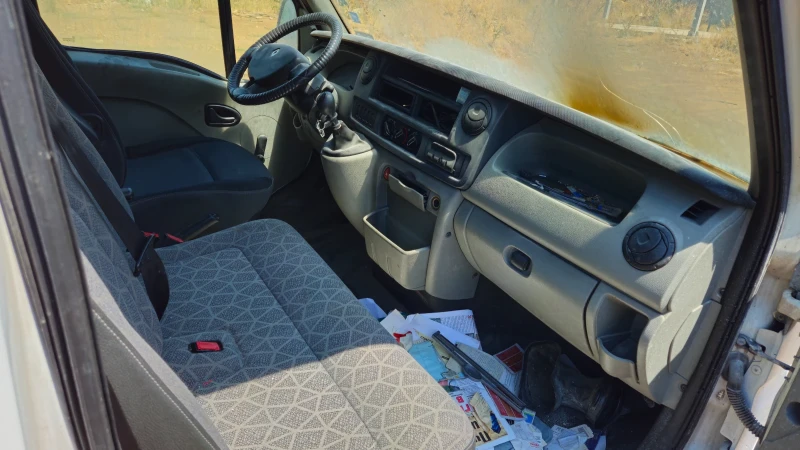 Renault Master 2.5dci/на части , снимка 6 - Бусове и автобуси - 51053364