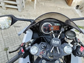 Suzuki Gsxr 750 2022г. Като нов, снимка 7