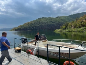 Моторна яхта Собствено производство 2001, снимка 2