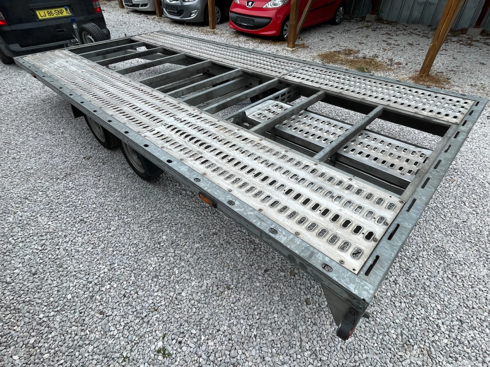 �� ��������� LORRIES S22114-2700RT | Mobile.bg � ����������� 2