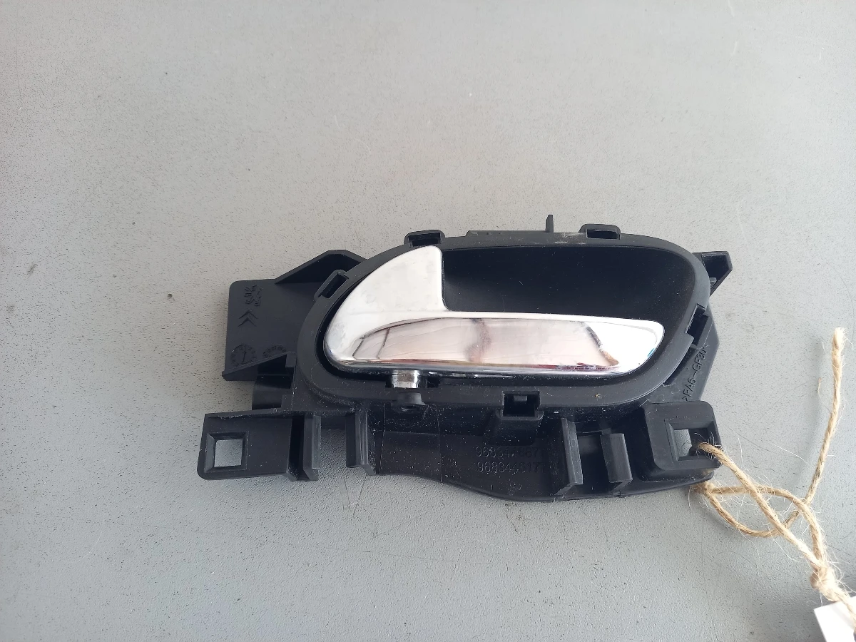 ������ ����� ������ ���� �������� ���� 5008 (�) | Mobile.bg � ����������� 1