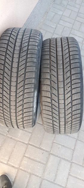 Гуми Зимни 255/45R20, снимка 3