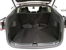 Tesla Model Y Long Range, снимка 9