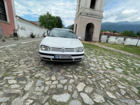 VW Golf 1.9TDI 101кс КЛИМАТРОНИК НАВИГАЦИЯ , снимка 8