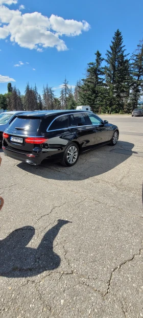 Mercedes-Benz E 220, снимка 5