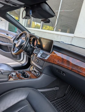 Mercedes-Benz CLS 550 RWD, снимка 9