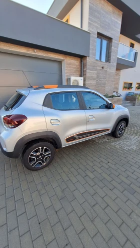 Dacia Spring Extreme  - 9555 € / 18687.96 лв. - 50605302 4