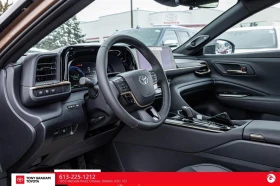 Toyota Crown Signia Limited AWD - 41000 € / 80189.03 лв. - 12841193 10