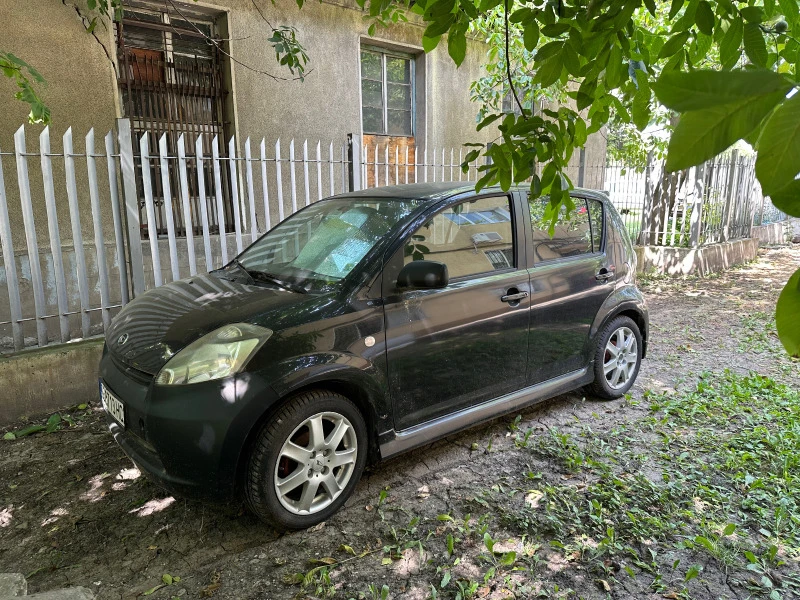 Daihatsu Sirion, снимка 2 - Автомобили и джипове - 44973658