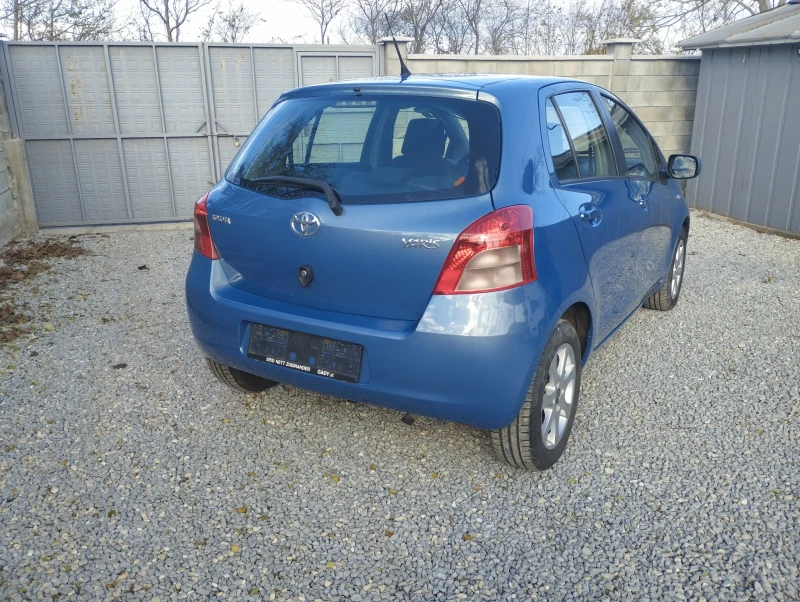 Toyota Yaris, снимка 5 - Автомобили и джипове - 48053907