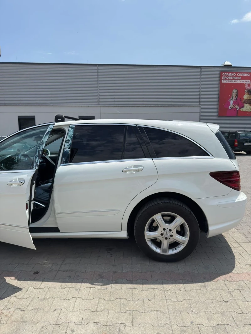 Mercedes-Benz R 320, снимка 3 - Автомобили и джипове - 52326906