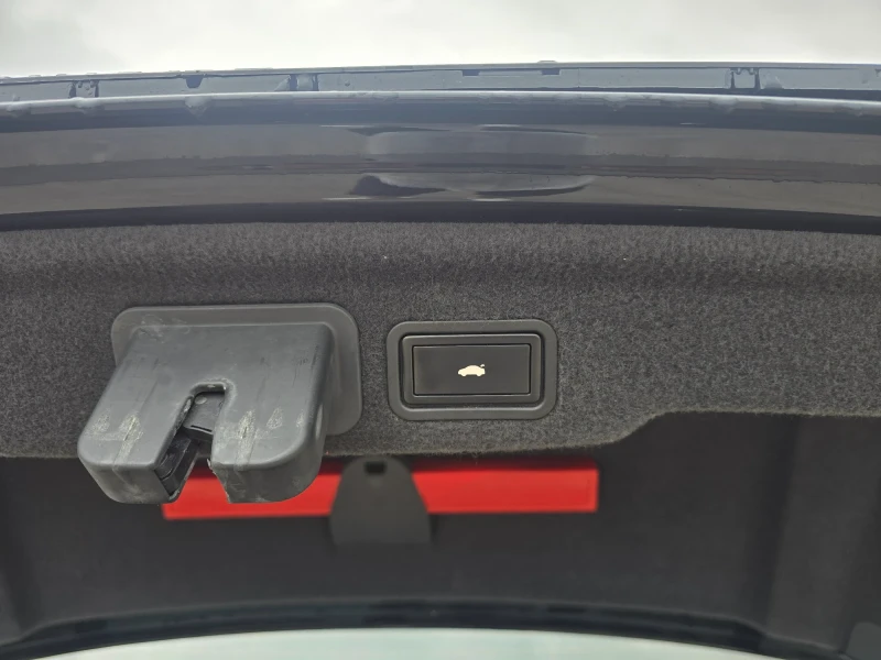 Audi A8 3.0 TFSI LONG, снимка 15 - Автомобили и джипове - 52093468