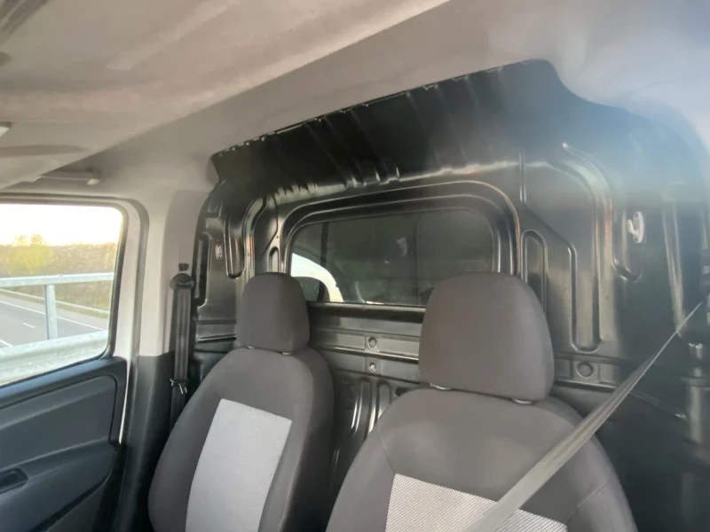 Fiat Doblo 1.3D MultiJet, снимка 11 - Автомобили и джипове - 52498546