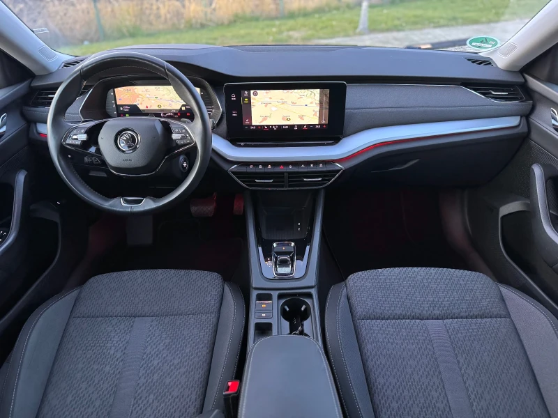 Skoda Octavia 2.0TDI* FirstEdition* Камера* HeadUP* Германия, снимка 13 - Автомобили и джипове - 52728859