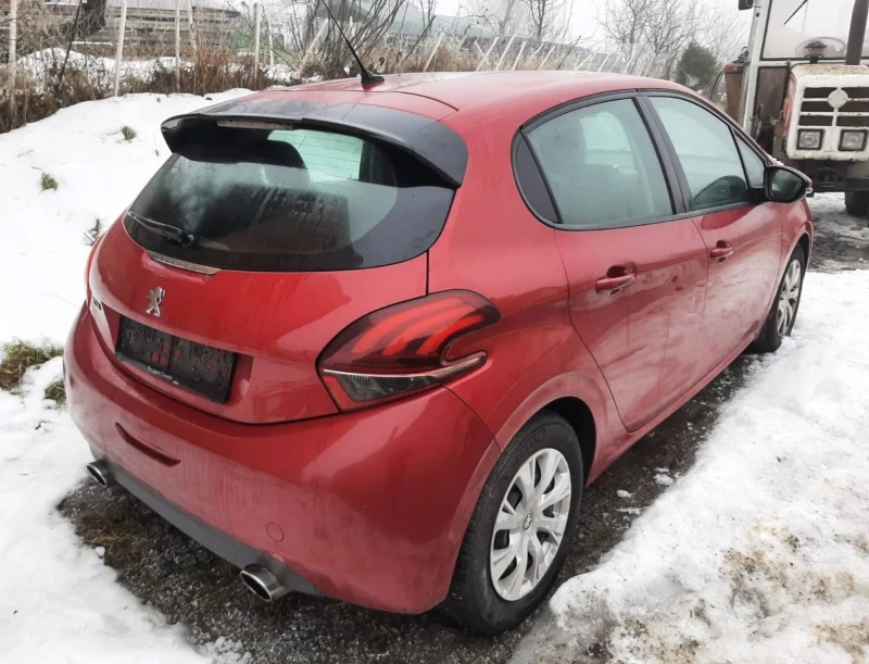 Peugeot 208 1.2I(82)* АВТОМАТИК* FACELIFT* НАВИГАЦИЯ* , снимка 2 - Автомобили и джипове - 53488554