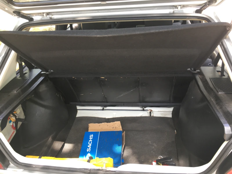 VW Golf 2, снимка 16 - Автомобили и джипове - 53561527