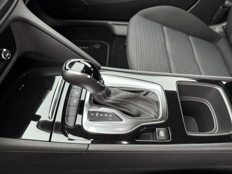 Opel Insignia 1.5 D Facelift Automatic Sport Tourer Business - изображение 10