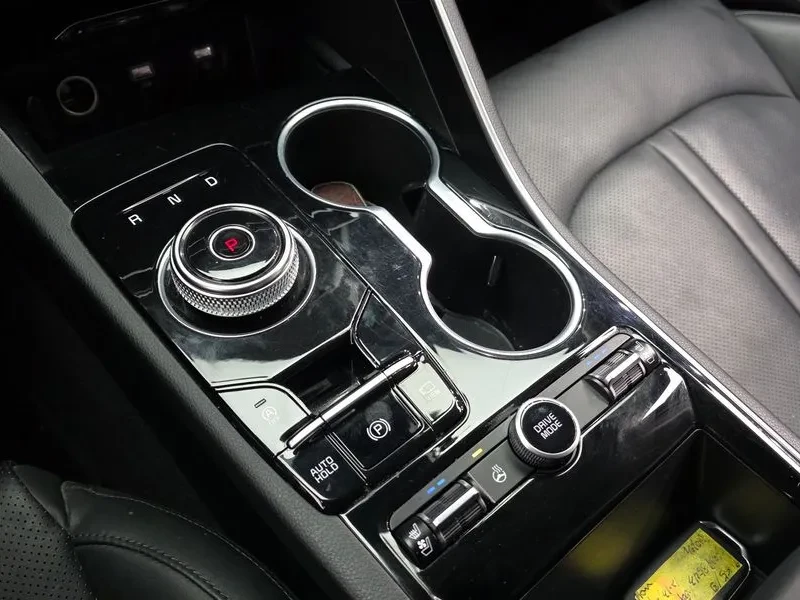 Kia K5 2.0 Prestige, снимка 9 - Автомобили и джипове - 55739296