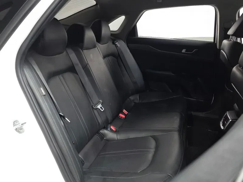 Kia K5 2.0 Prestige, снимка 12 - Автомобили и джипове - 55739296