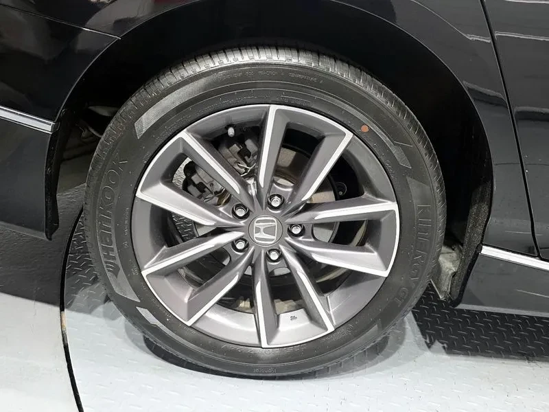 Honda Accord 10Th Generation 1.5 Turbo, снимка 5 - Автомобили и джипове - 55951447