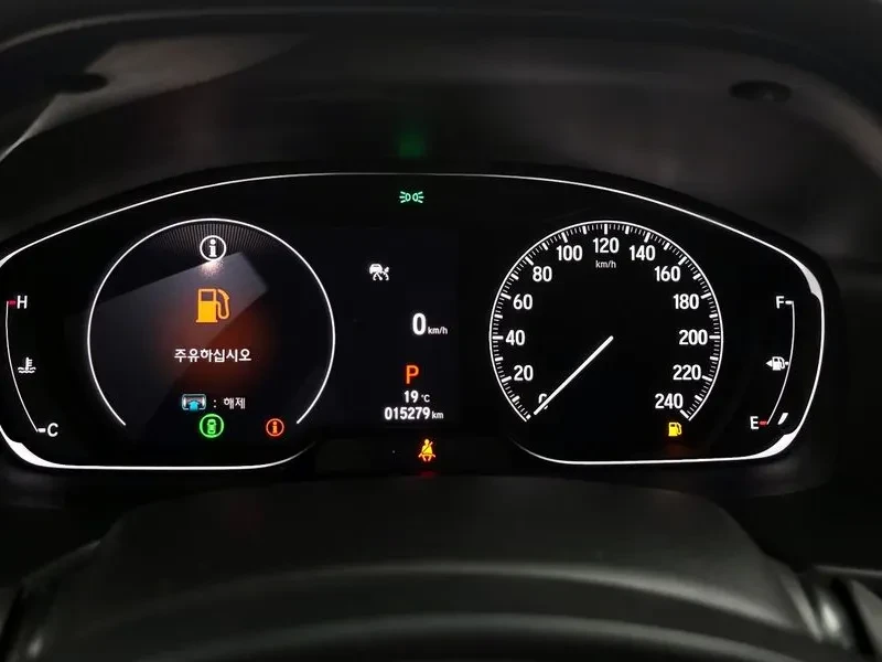 Honda Accord 10Th Generation 1.5 Turbo, снимка 8 - Автомобили и джипове - 55951447