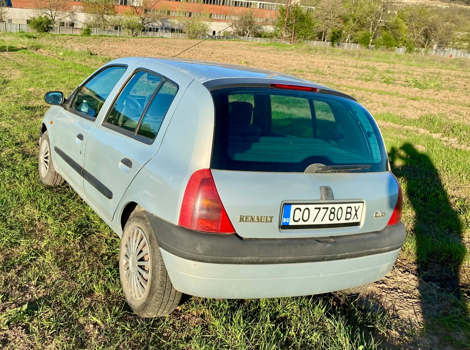 Renault Clio 1.9D - изображение 4