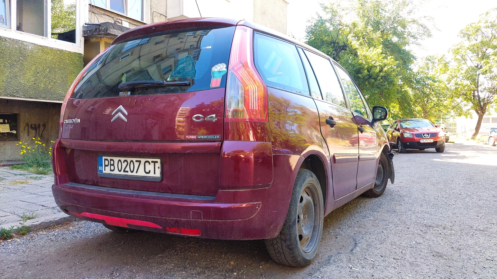Citroen C4 Picasso 1.6 HDI - изображение 2