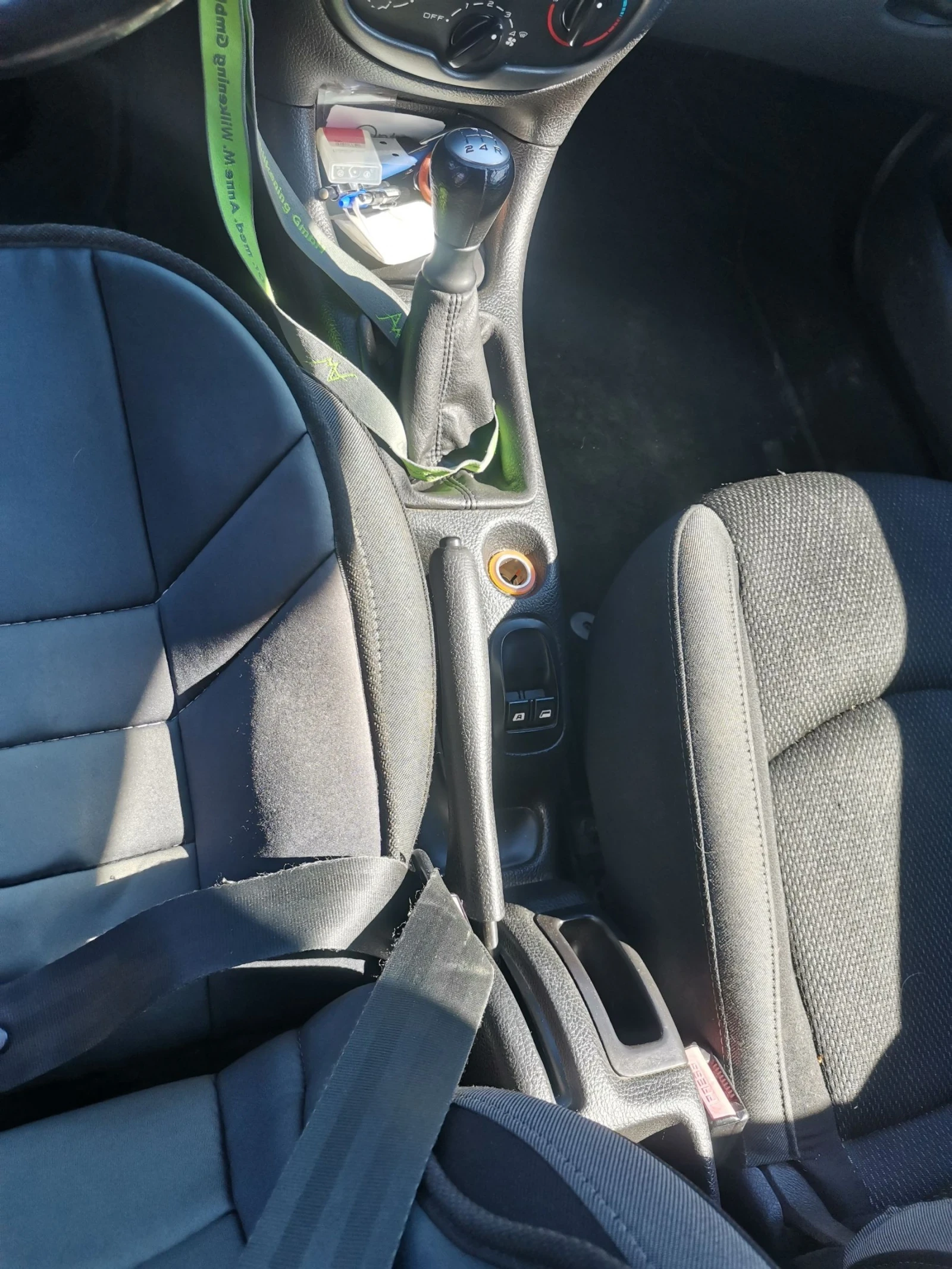 Peugeot 206 1.4 , 75к.с бензин без газ - изображение 9
