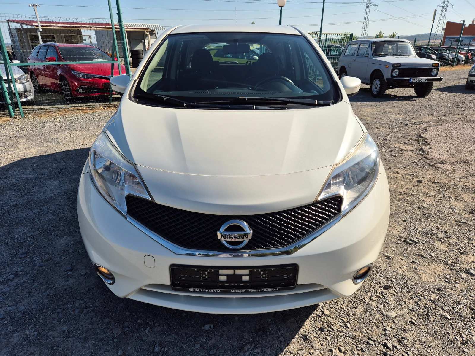 Nissan Note 1.2i - изображение 8