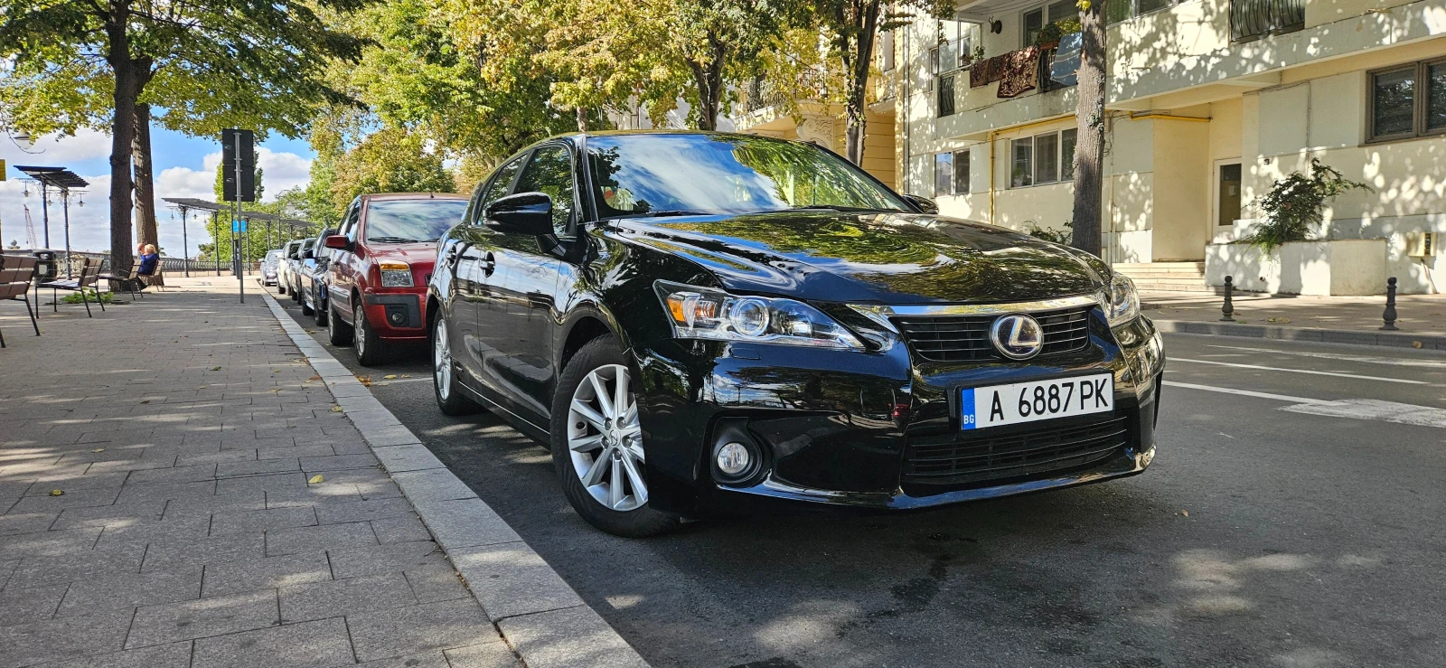 Lexus CT 200h 1.8 Hybrid - изображение 2