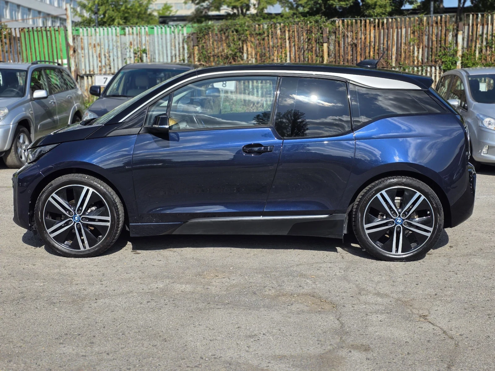 BMW i3 Термо помпа гаранция панорама кожа - изображение 8