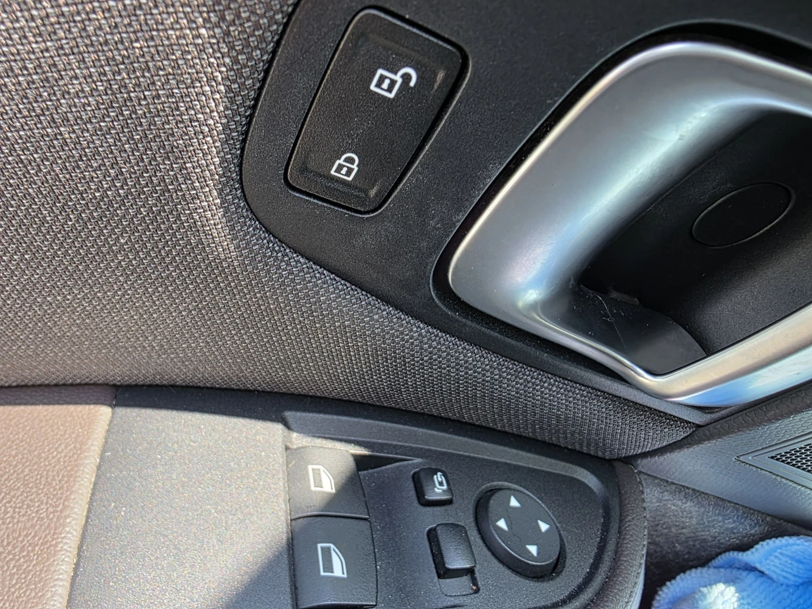 BMW i3      | Mobile.bg   16