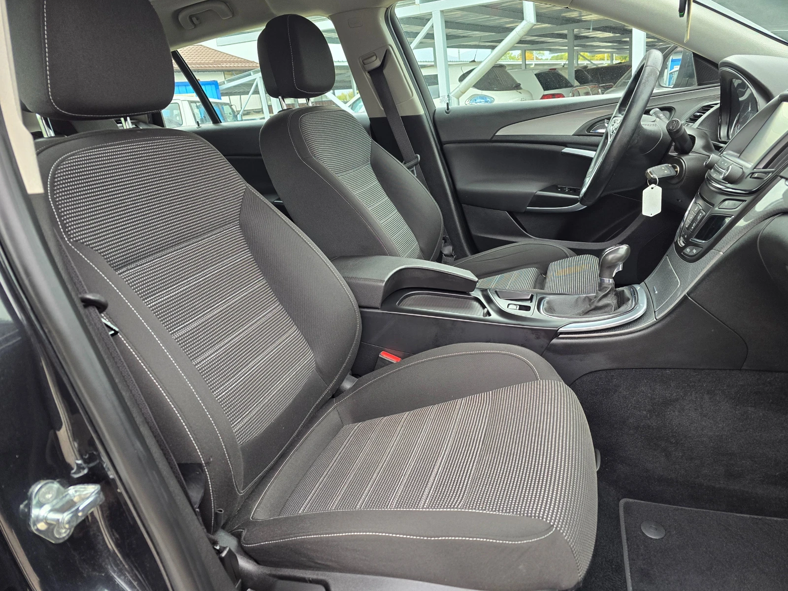 Opel Insignia 1.6 CDTI !! НАВИ !! ЕВРО 6b | Mobile.bg — изображение 10