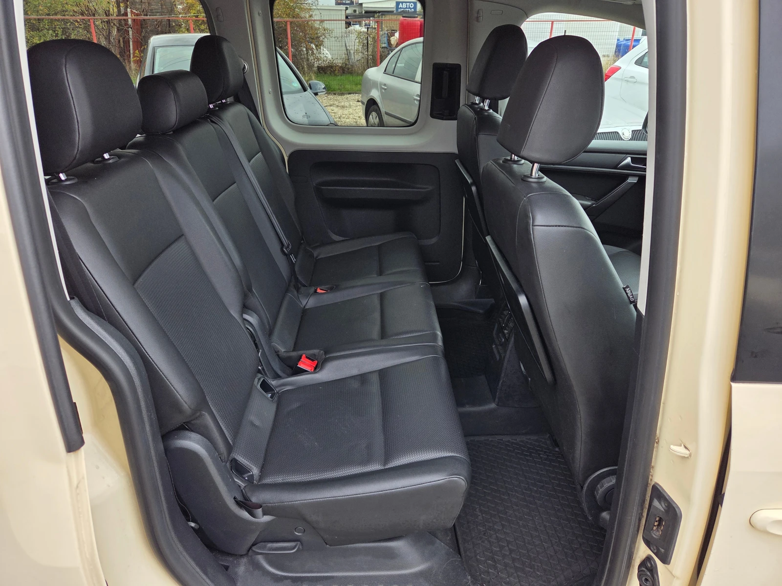 VW Caddy 2.0tdi MAXI | Mobile.bg   10