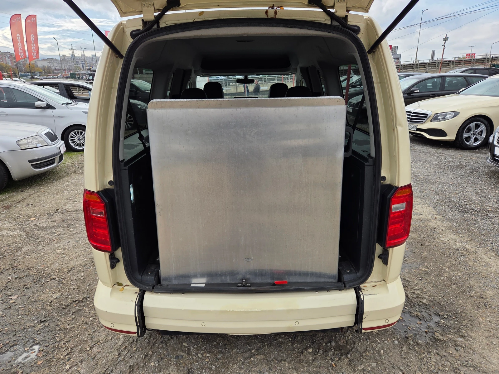 VW Caddy 2.0tdi MAXI | Mobile.bg   12