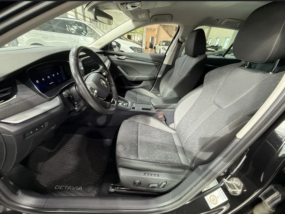 Skoda Octavia 2.0TDI* FirstEdition* ������* �������� | Mobile.bg � ����������� 16