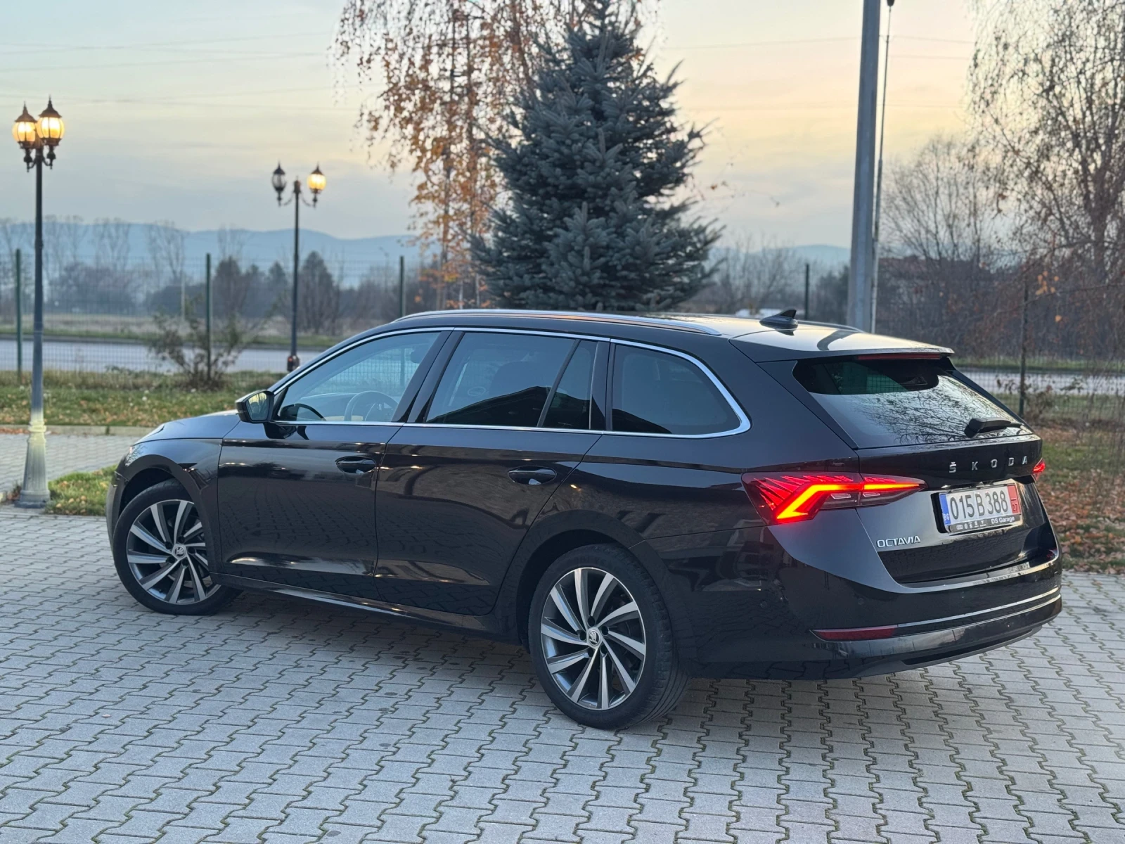 Skoda Octavia 2.0TDI* FirstEdition* ������* HeadUP* �������� | Mobile.bg � ����������� 7