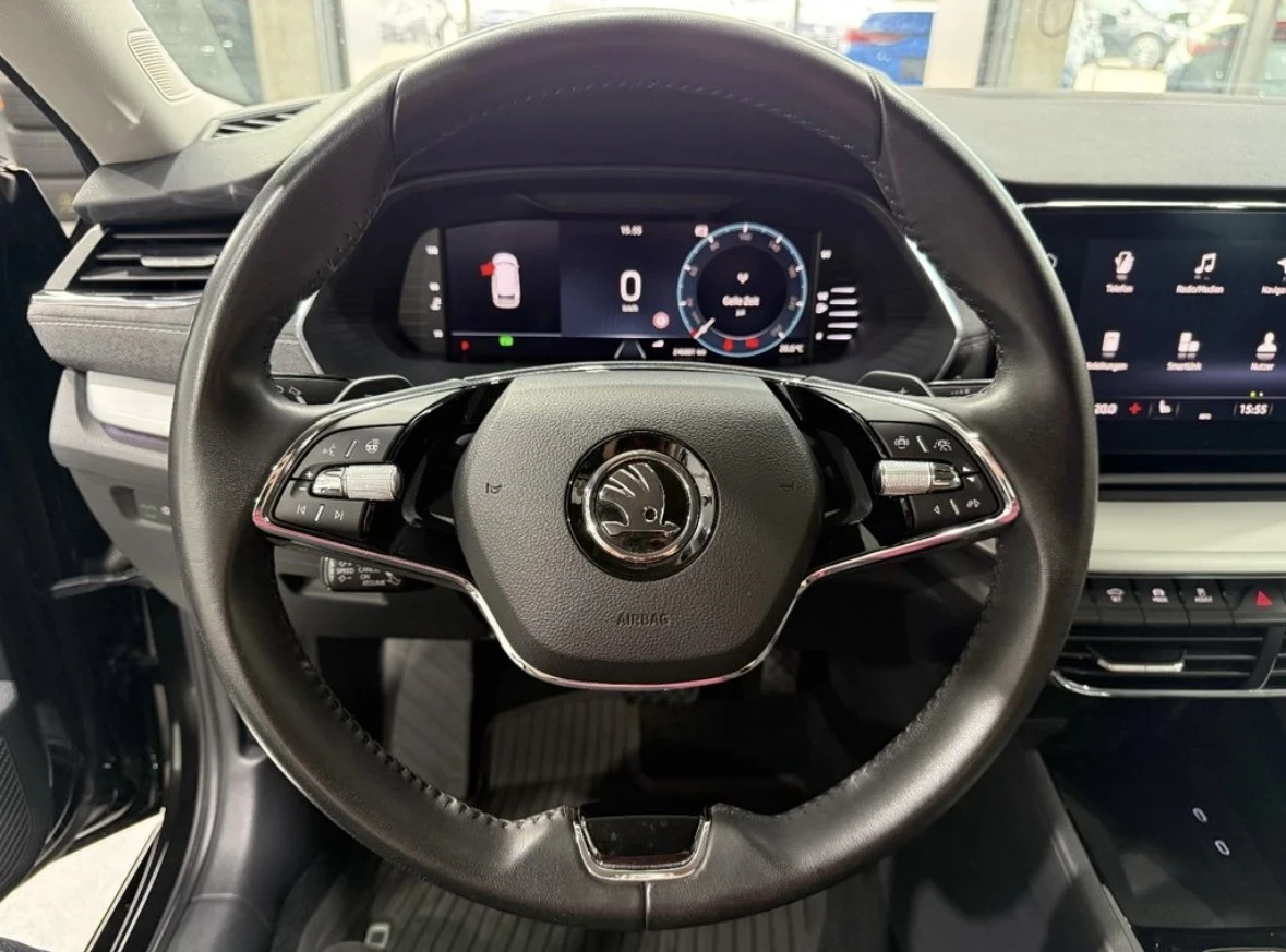 Skoda Octavia 2.0TDI* FirstEdition* ������* �������� | Mobile.bg � ����������� 12