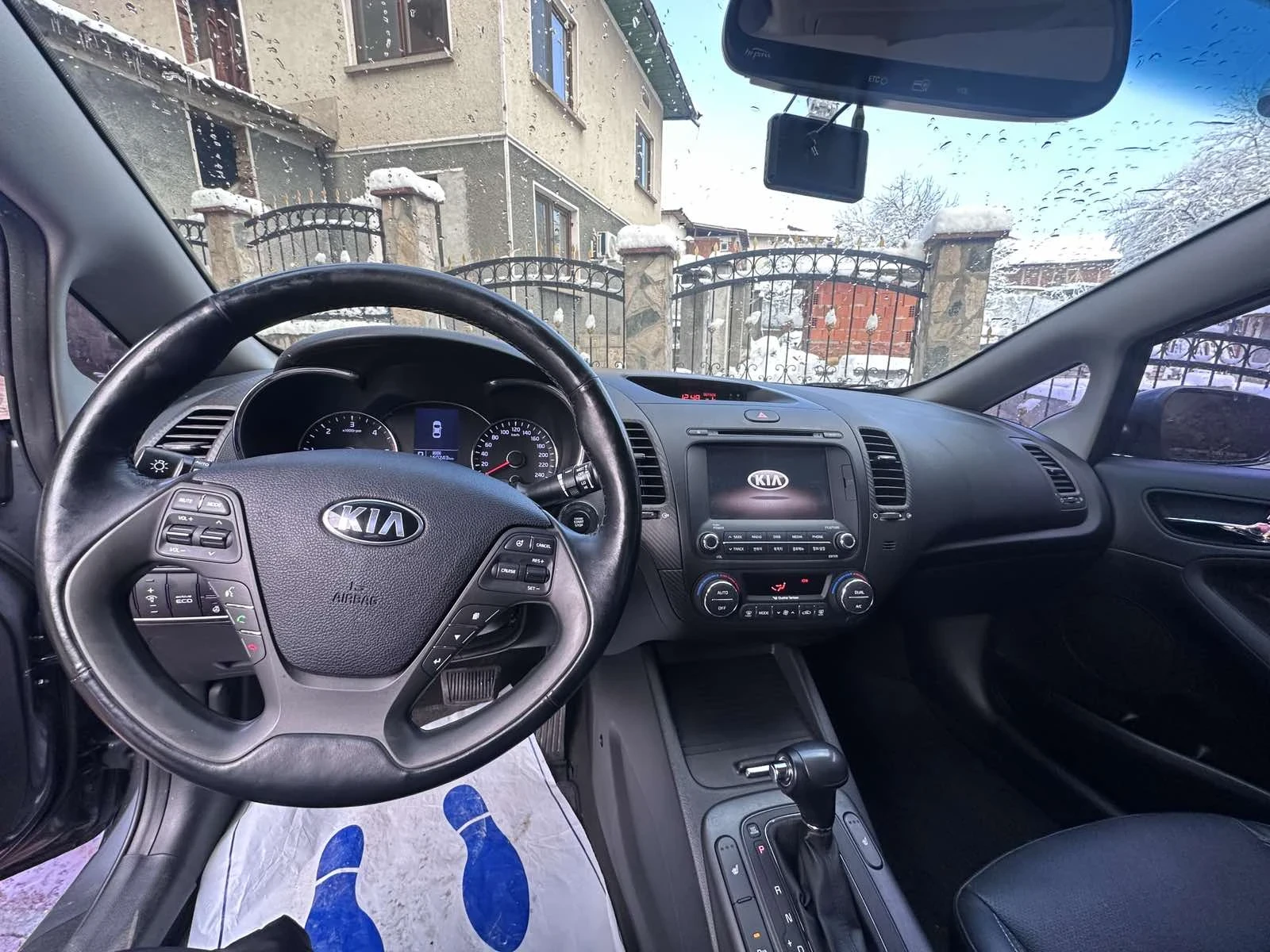 Kia K3 1.6  | Mobile.bg � ����������� 2