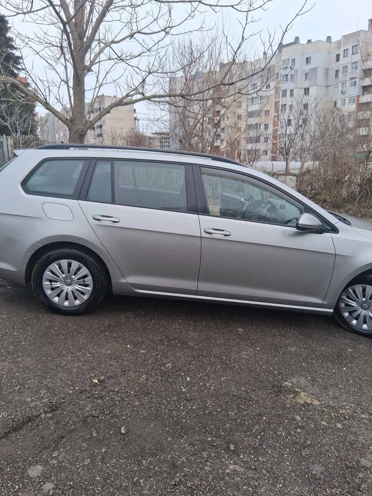 VW Golf Variant 1, 6 TDI - изображение 3